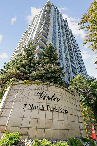7 N Park Rd #1202 Photo 1