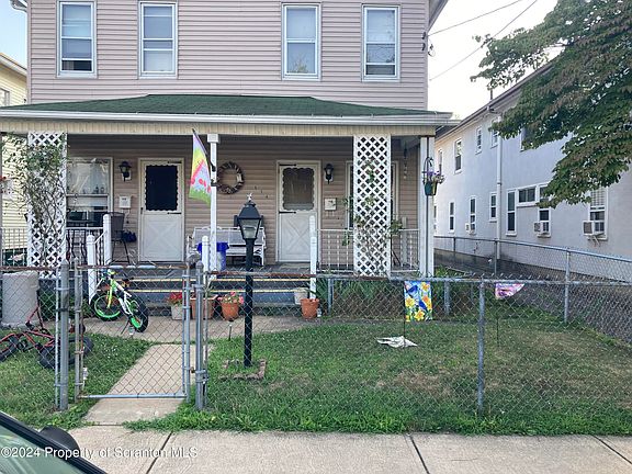 2nd image of 614 Deacon St #614-16
