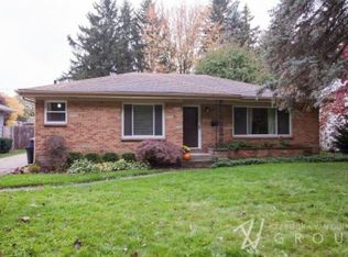 214 Three Mile Rd NE, Grand Rapids, MI 49505