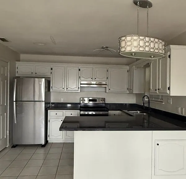 1802 Oasis Dr #206 — Photo 4