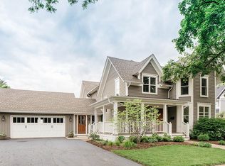 233 W Lake St, Barrington, IL 60010