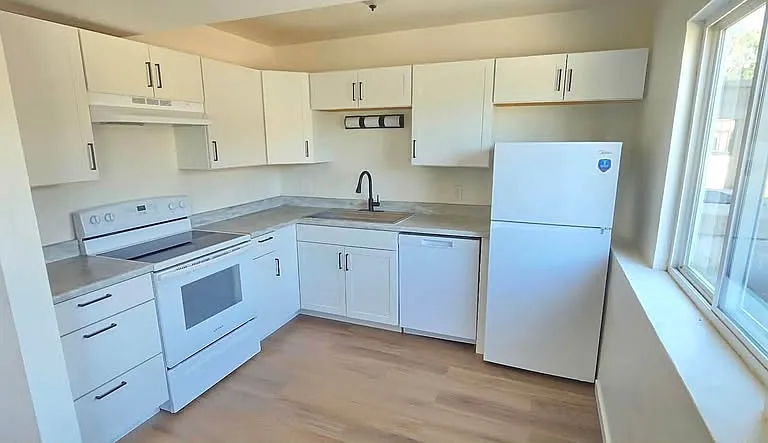 3375 Cochran Dr #B — Photo 10