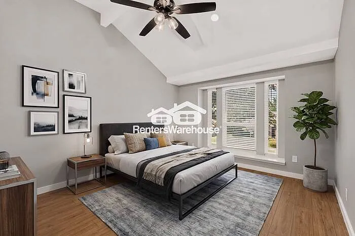 8008 Cornell Dr — Photo 21