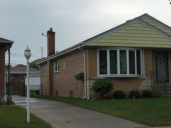 2nd image of 4320 N Olcott Ave