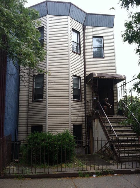 2nd image of 49 Williams Ave