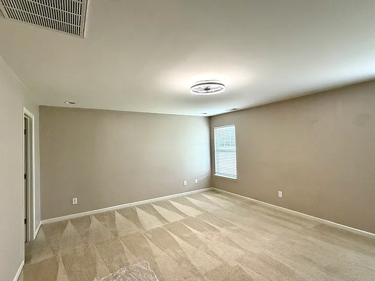 996 Applecross Dr — Photo 11
