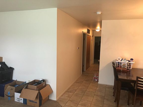 2nd image of 2344 Kewanna Ln