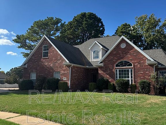 3rd image of 5300 S 44th Pl