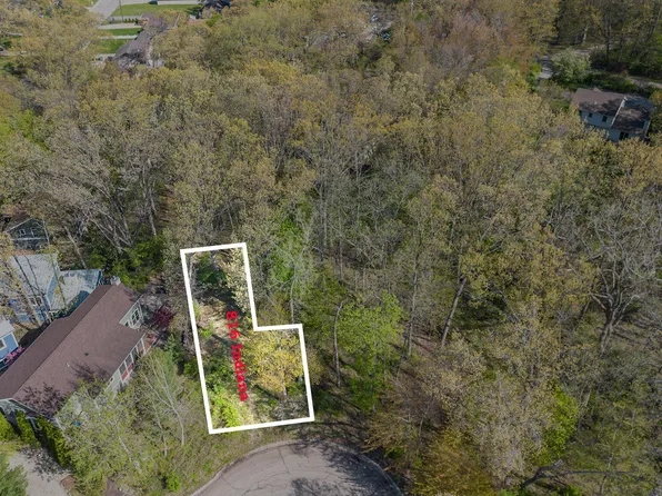 816 E Indiana St, New Buffalo, MI 49117