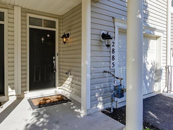 4th image of 2885 Chinkapin Oak Ln #238