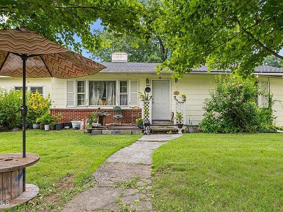 5th image of 2634 Island Rd