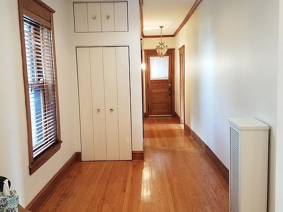 4th image of 5202 N Lakewood Ave #1ST