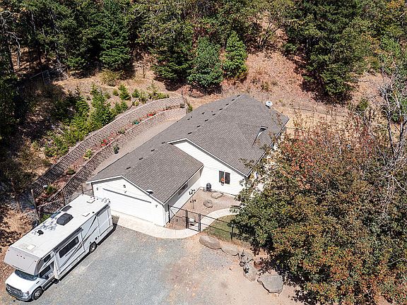 5th image of 5334 Griffin Creek Rd