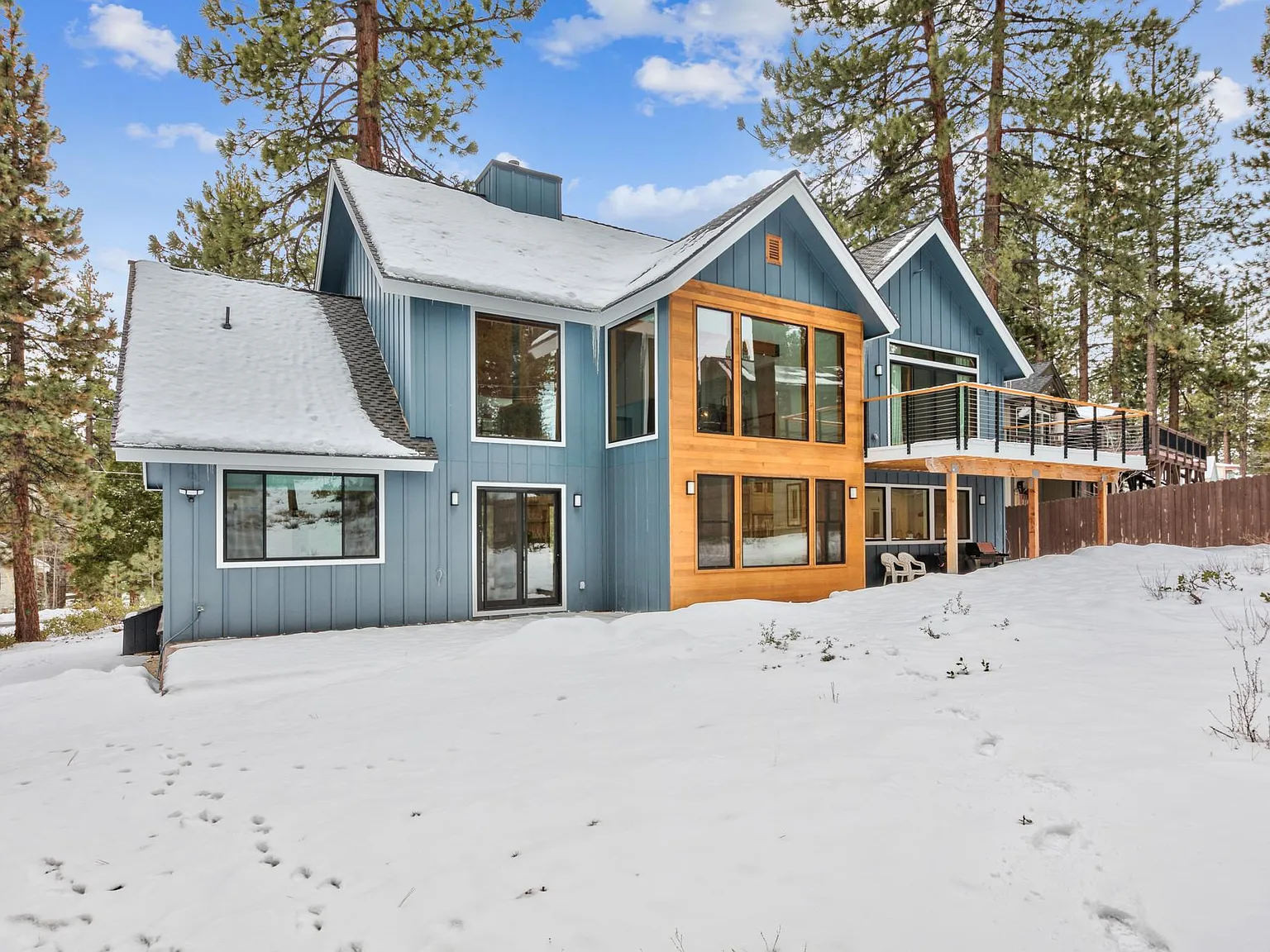 2434 Cold Creek Trl — Photo 2