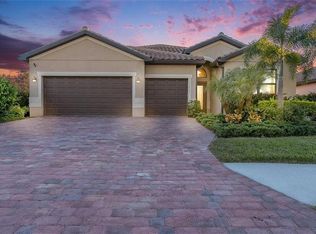 13607 American Prairie Pl, Lakewood Ranch, FL 34211