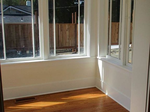 4th image of 14714 58th Ave NW
