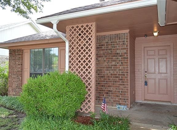 4th image of 1531 Edelweiss Dr