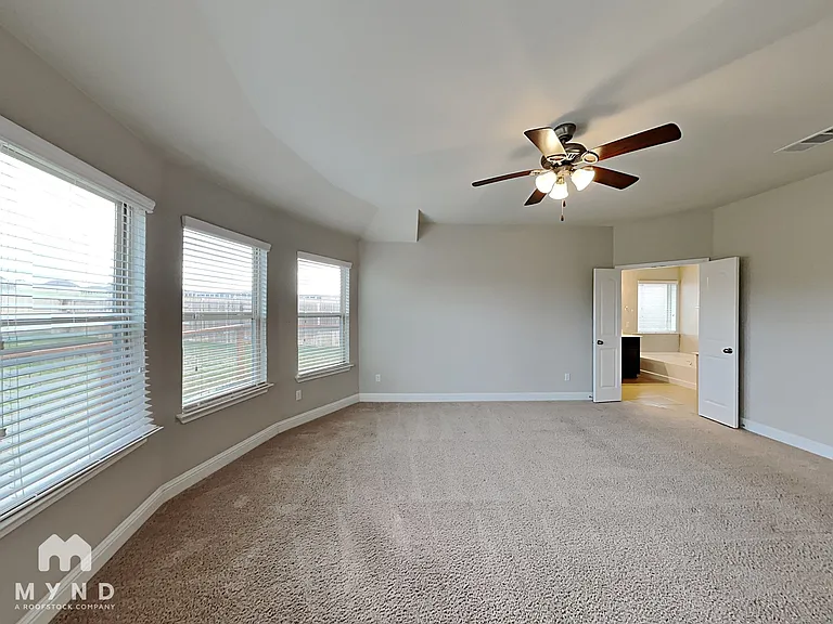 3367 De Coronado Trl — Photo 12
