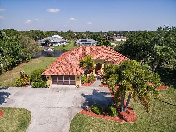 2nd image of 292 Long Meadow Ln