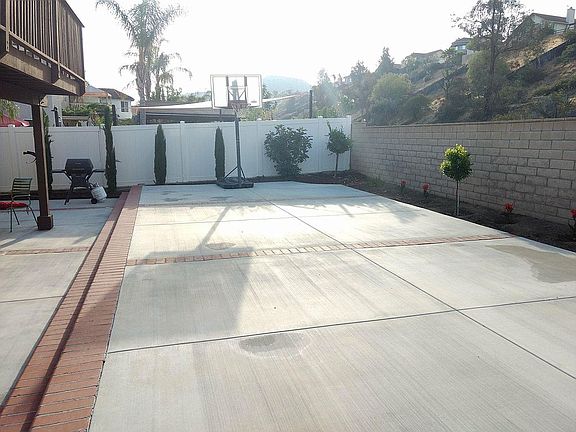 5th image of 22631 Valley Vista Cir