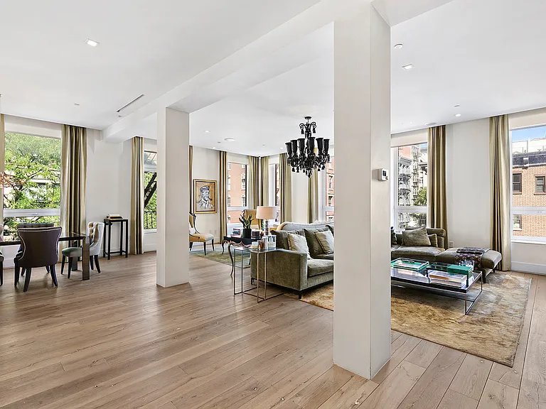 402 Broadway #3 — Photo 1