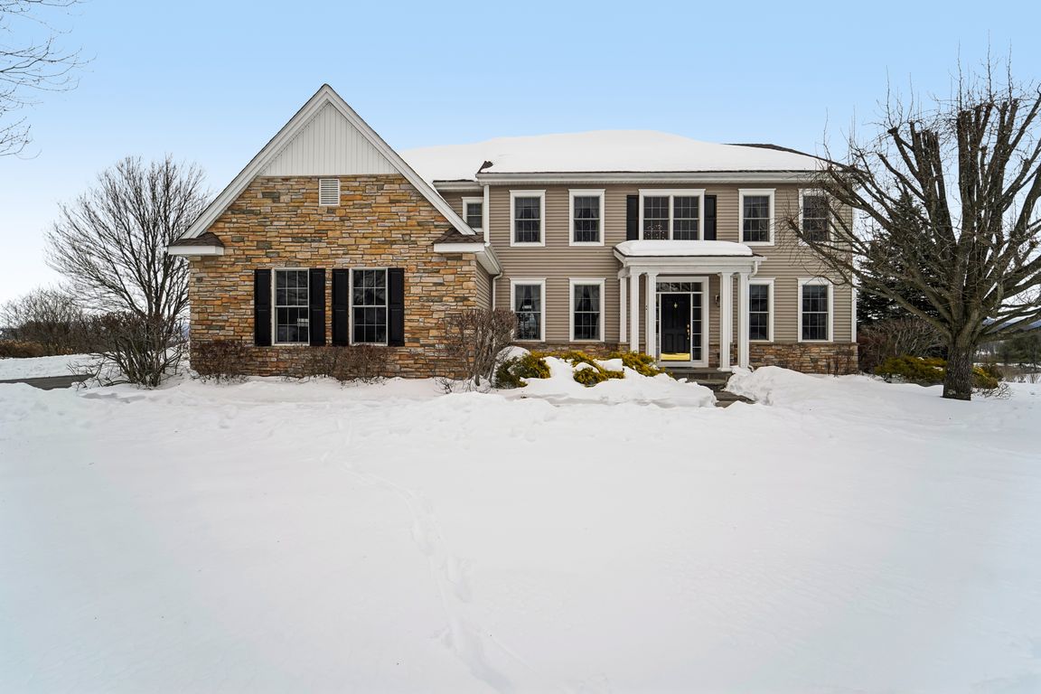 Mansion Ridge Blvd-S0402-001.jpg