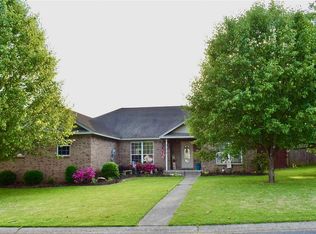 45 N Hills Dr, Greenbrier, AR 72058