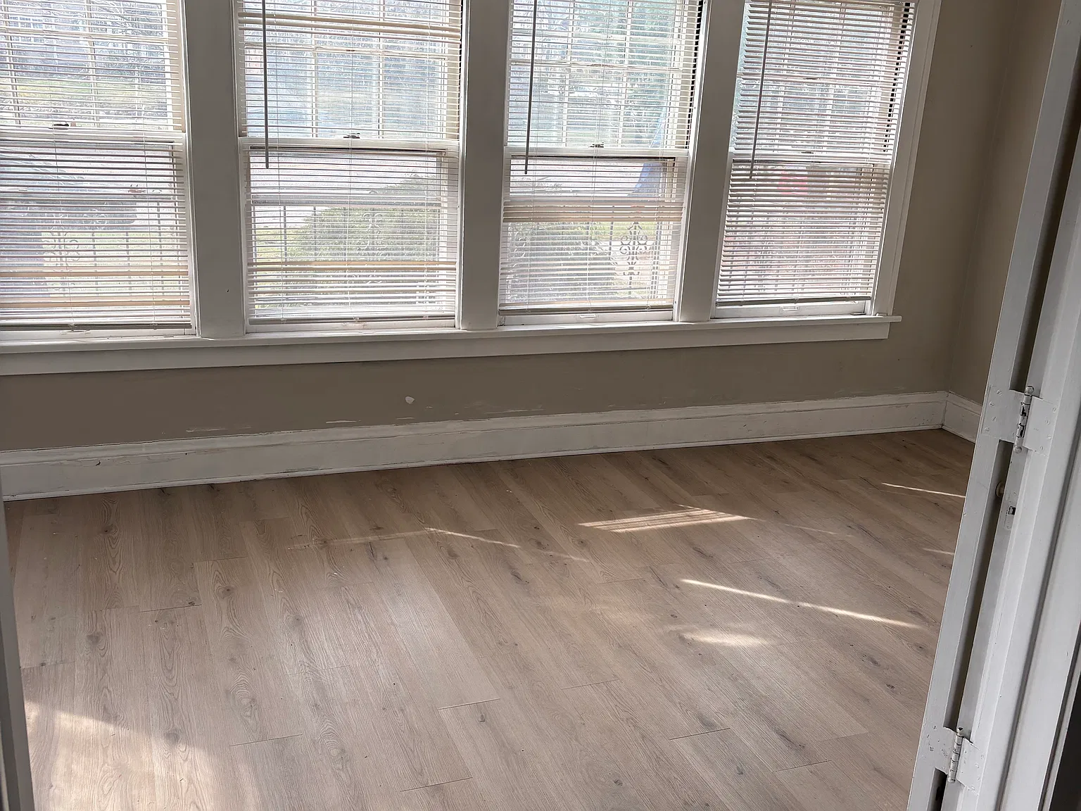 2 bed, 1200 sqft, $1,600 — Photo 1