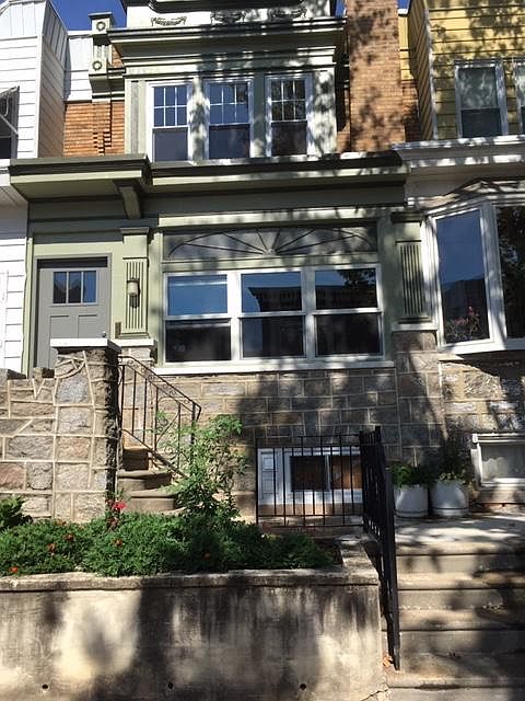 1st image of 874 Corinthian Ave