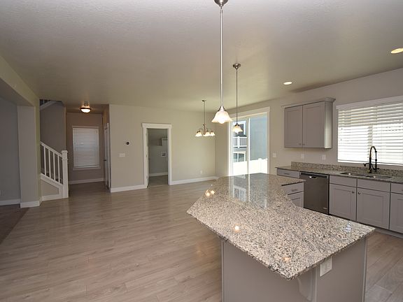 5th image of 4929 W Red Ruby Ln