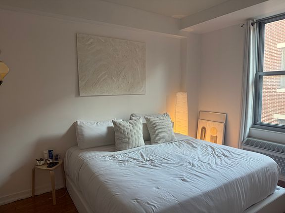 4th image of 149 Essex St APT 5E