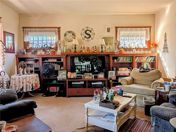 3rd image of 308 Mount Zoar St