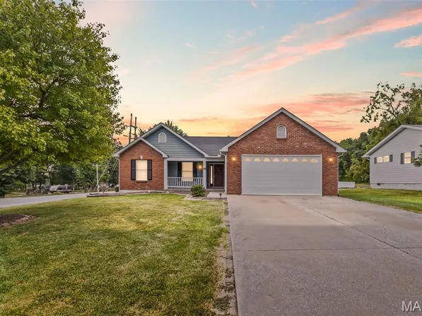 201 Barry St, Hardin, IL 62047