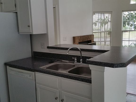 4th image of 951 Bird Bay Ct APT 107