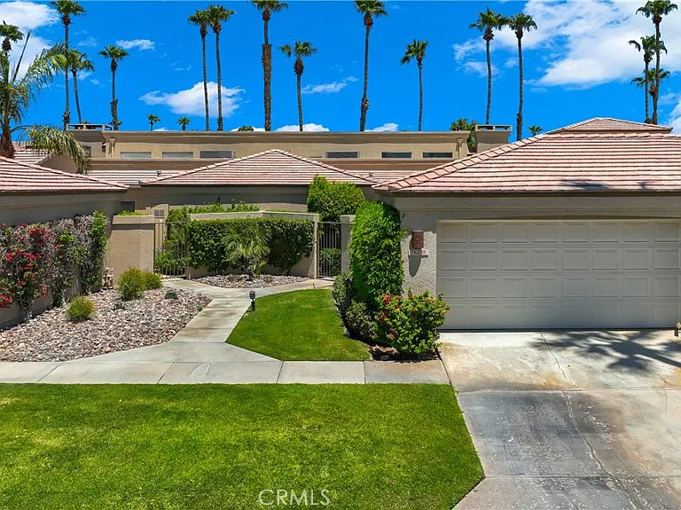 76238 Honeysuckle Dr — Photo 2