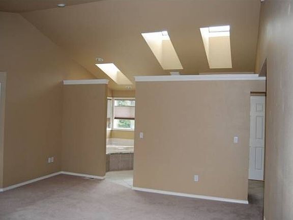 5th image of 6606 70th St W