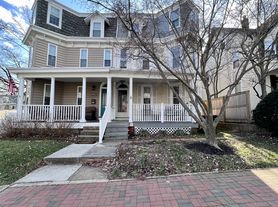 2602 W 18th St, Wilmington, DE