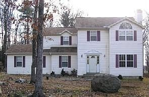 2nd image of 304 Pennbrook Rd