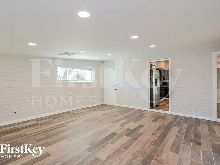 5136 E Alberta Dr — Photo 10
