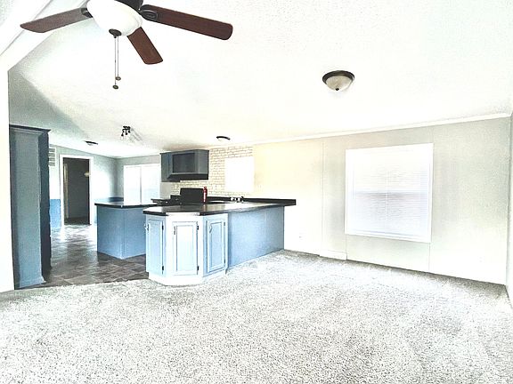 3rd image of 4303 Ten Oak Dr