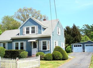 64 Camp Opechee Rd, Centerville, MA 02632