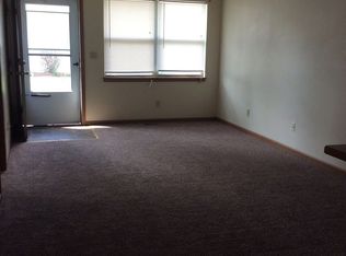 812 E Jackson St APT A, Pittsburg, KS 66762