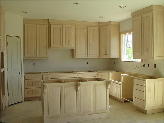 3rd image of 3410 NW Creekstone Cv