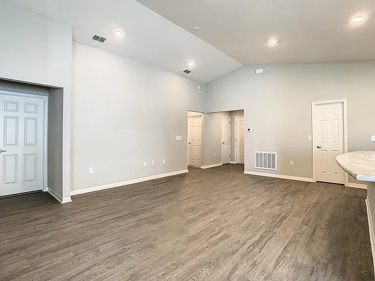 4466 Hummingbird Ln — Photo 22