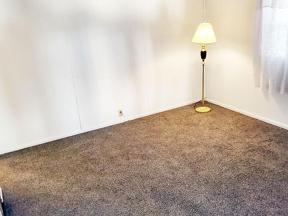 4th image of 6656 Bellefontaine Ave