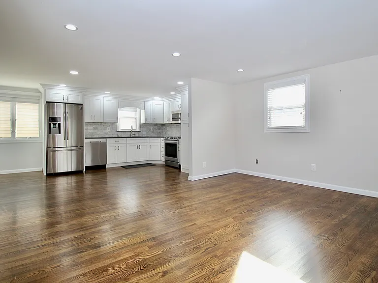 2624 Herkimer St #2 — Photo 1