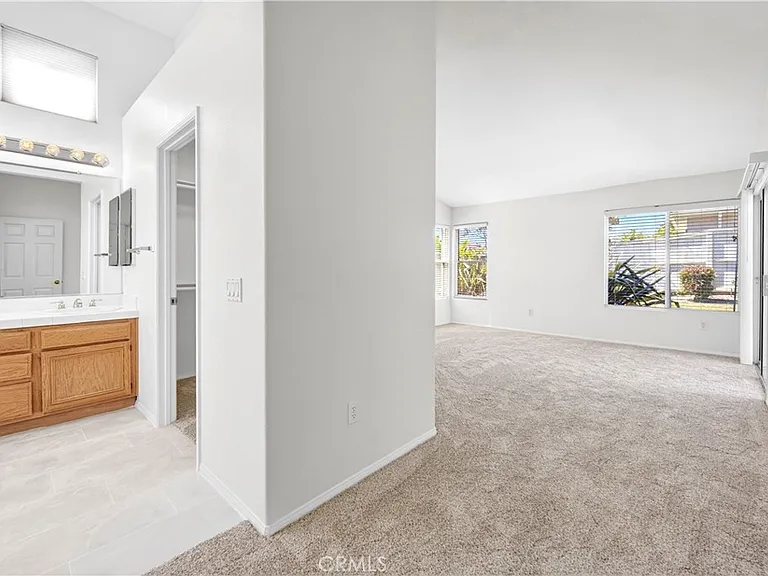 1699 Ramona Dr — Photo 34