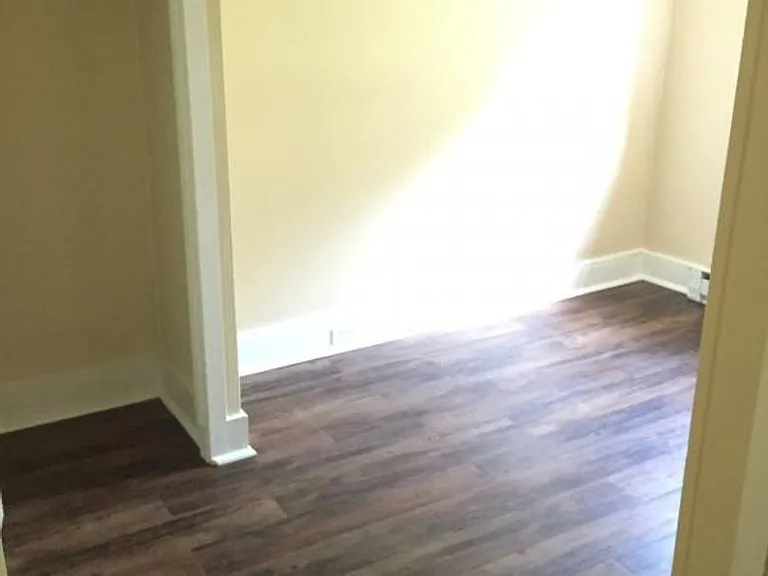 119 W Chapel Ave — Photo 12