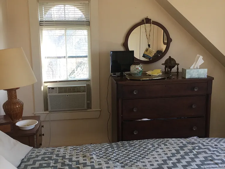 12 Hammond St — Photo 15