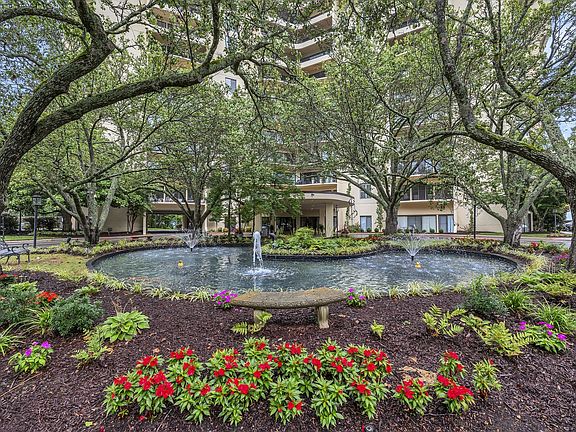 3rd image of 6666 Brookmont Ter APT 306